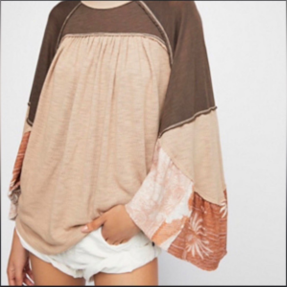 Free People | We The People |Friday Fever batwing top women size S